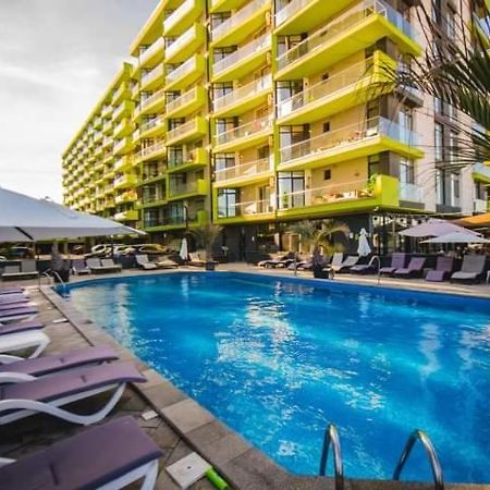 Alezzi Beach Resort Gorgeous Family Aparment Cu Piscina Неводарі Екстер'єр фото