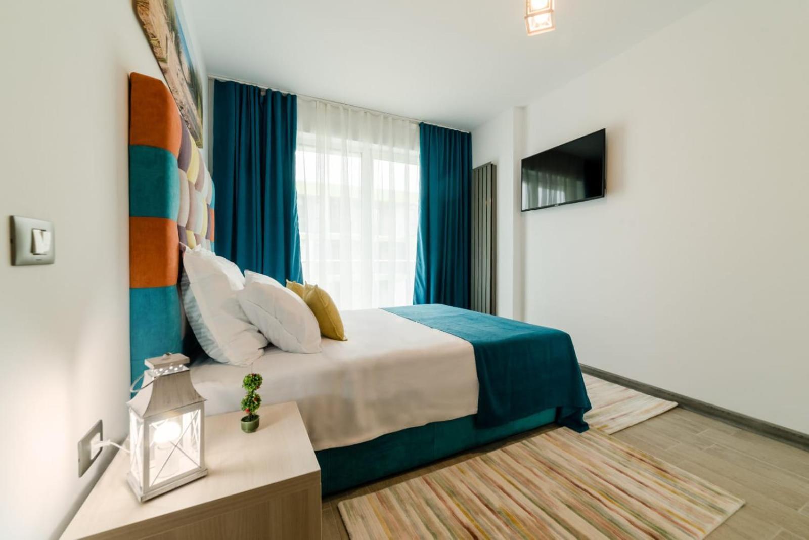 Alezzi Beach Resort Gorgeous Family Aparment Cu Piscina Неводарі Екстер'єр фото