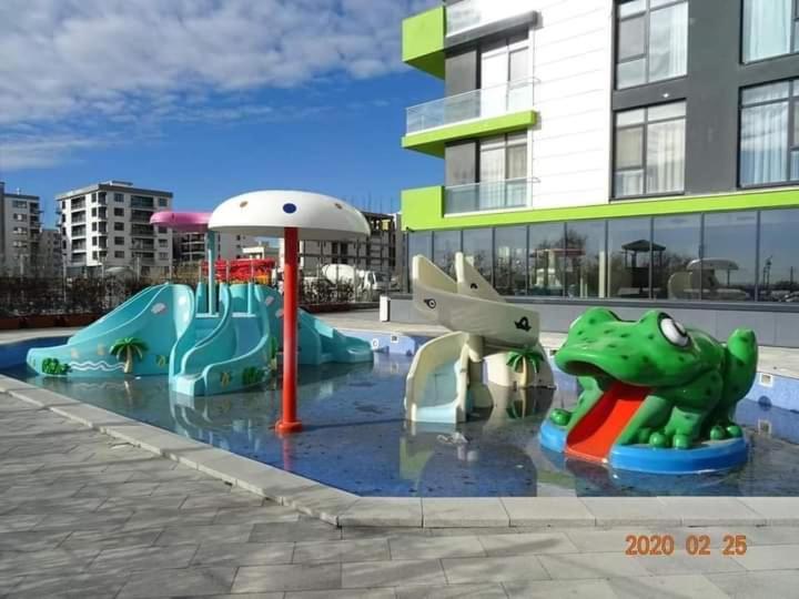 Alezzi Beach Resort Gorgeous Family Aparment Cu Piscina Неводарі Екстер'єр фото