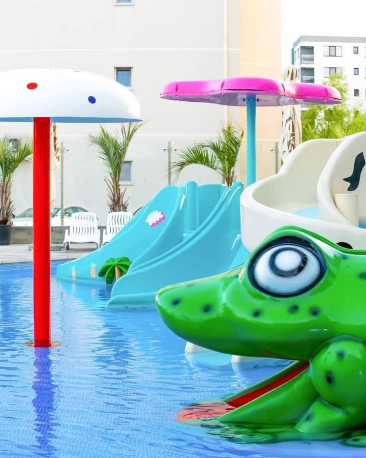 Alezzi Beach Resort Gorgeous Family Aparment Cu Piscina Неводарі Екстер'єр фото