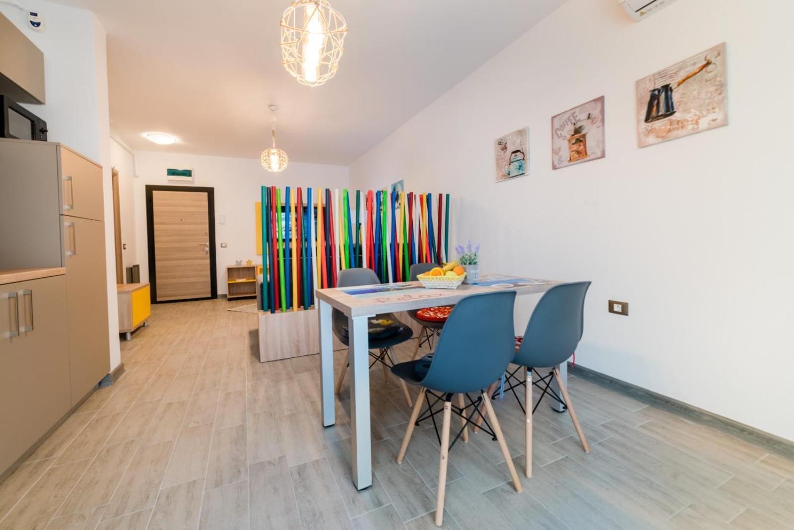 Alezzi Beach Resort Gorgeous Family Aparment Cu Piscina Неводарі Екстер'єр фото